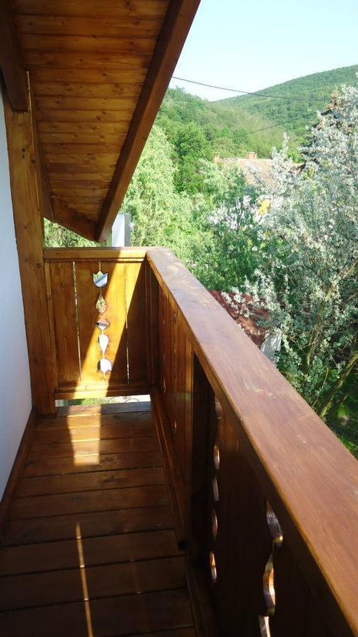 Felso Fogado Bed & Breakfast Felsotold ภายนอก รูปภาพ