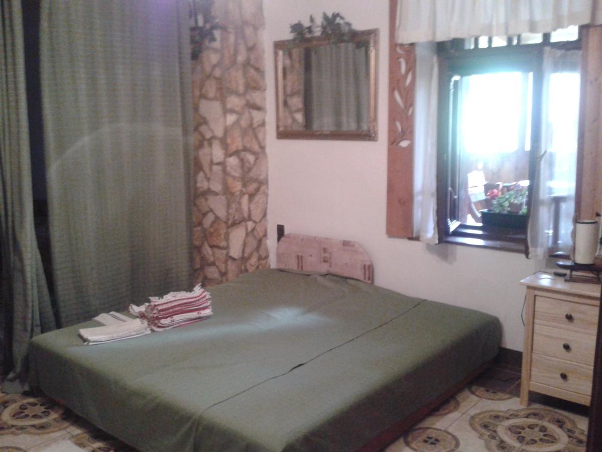 Felso Fogado Bed & Breakfast Felsotold ภายนอก รูปภาพ