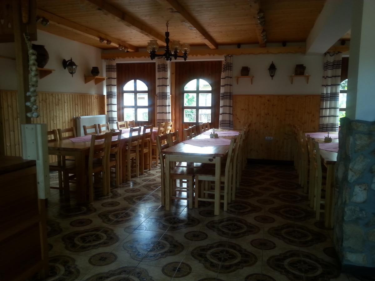 Felso Fogado Bed & Breakfast Felsotold ภายนอก รูปภาพ