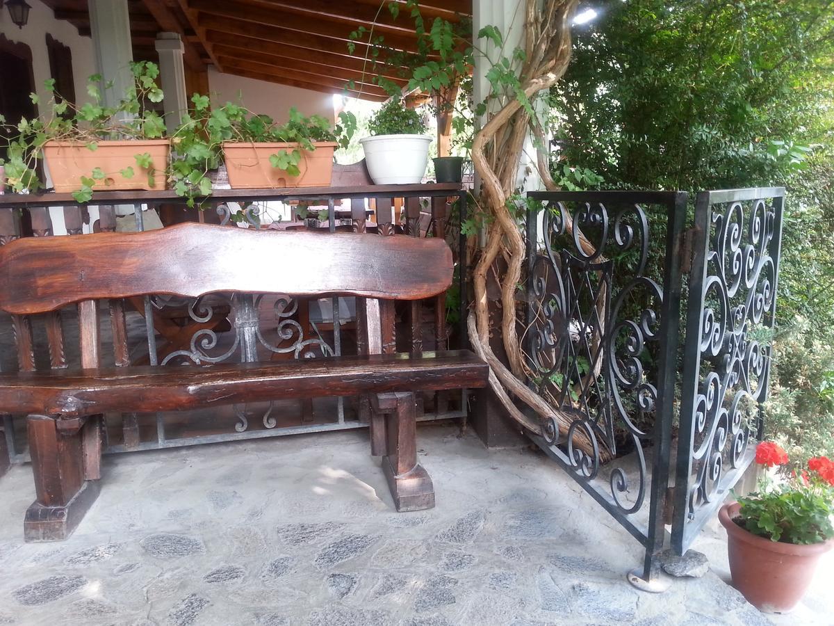 Felso Fogado Bed & Breakfast Felsotold ภายนอก รูปภาพ